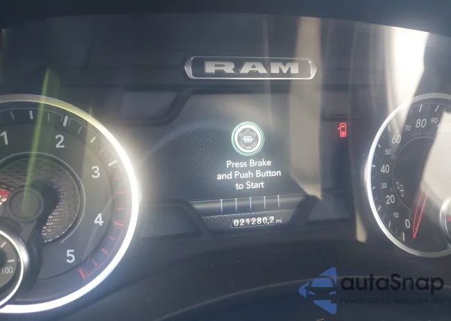 3C6UR5FL7RG196508: 43944547