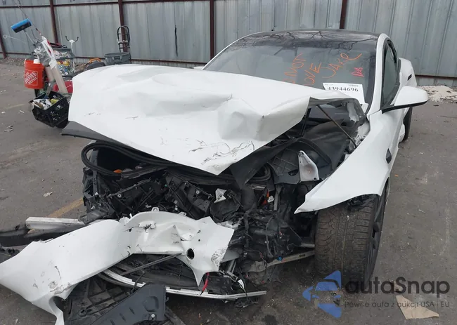 5YJSA1E68PF508382: 43944696