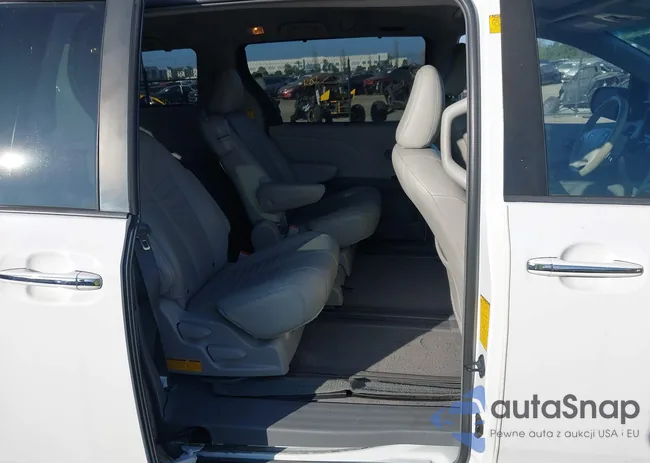 5TDYK3DC7BS010236: 43944735