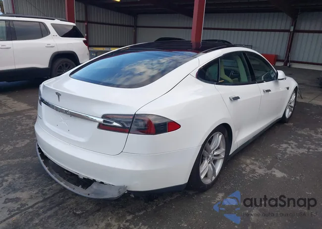 5YJSA1CN7DFP04531: 43944752