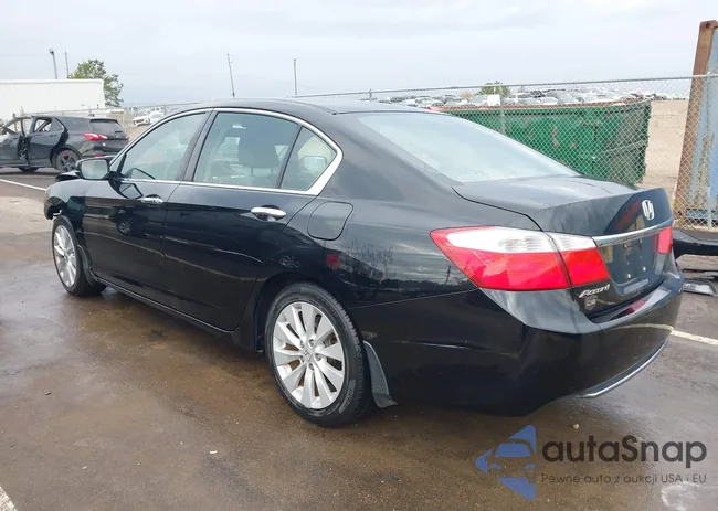 1HGCR2F70FA064904: 43945764