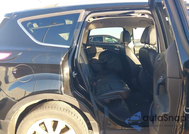 1FMCU0JD4HUB79422: 43945768