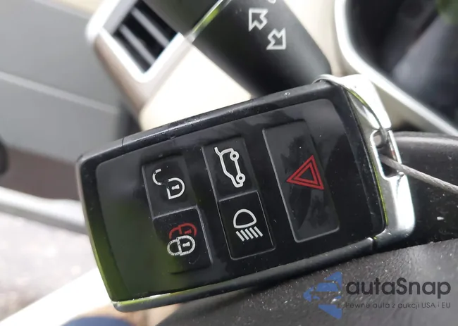 SALWR2RK3JA184774: 43945770