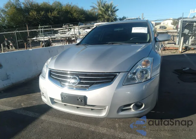 1N4AL2AP6CN477824: 43945974