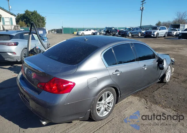 JN1CV6AR8AM450524: 43946042