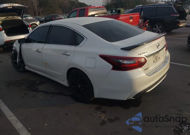 1N4AL3AP7HC244026: 43946286