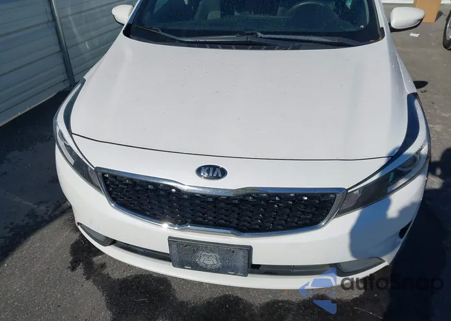 3KPFL4A77JE196015: 43946334