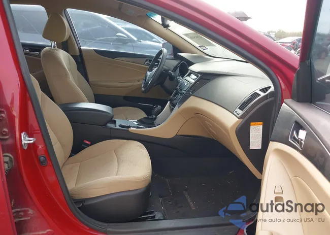 KMHEC4A40CA034374: 43945406