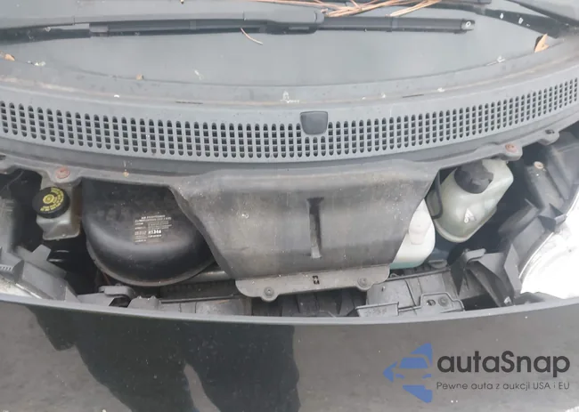 WMEEJ3BA0FK812505: 43945482