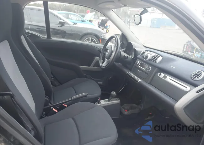 WMEEJ3BA0FK812505: 43945482