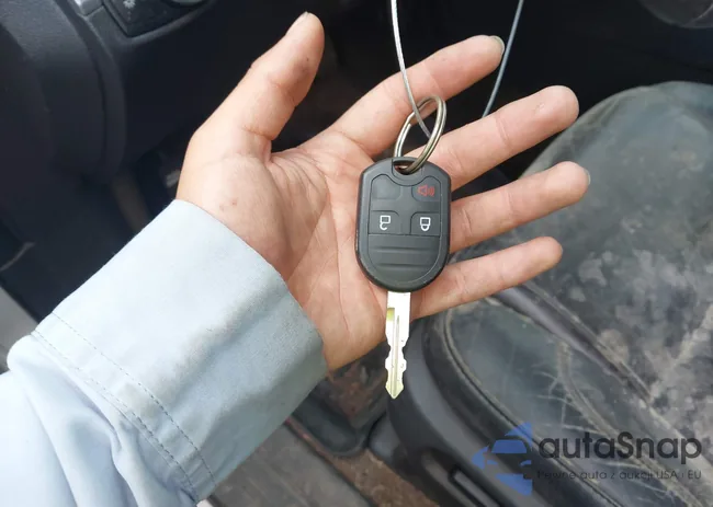 1FM5K8D82DGC45373: 43945502