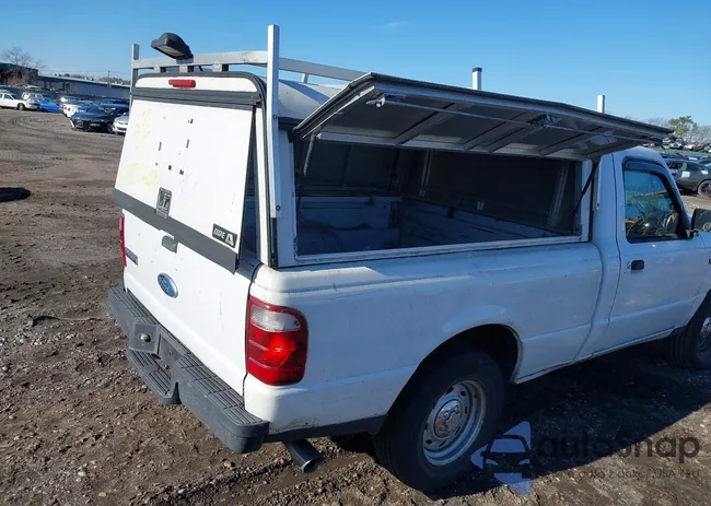 1FTYR10D95PA51853: 43945528