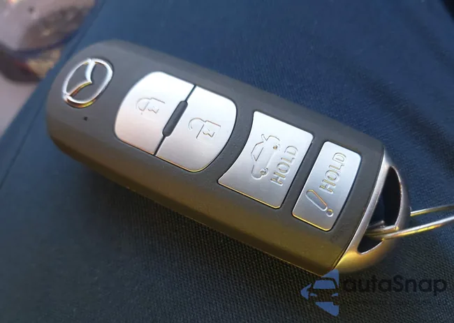 JM1GL1W50H1143762: 43945538