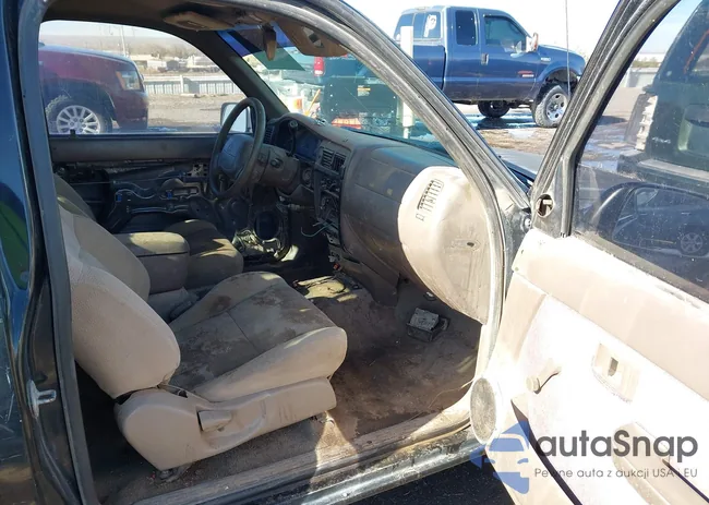 4TAVL52N4XZ404214: 43945703