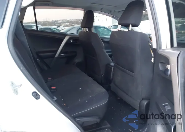 2T3RFREV4JW767720: 43946785