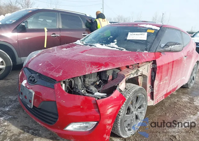 KMHTC6AD2HU307453: 43946982