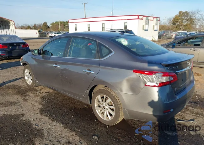 3N1AB7AP2FY317945: 43947122