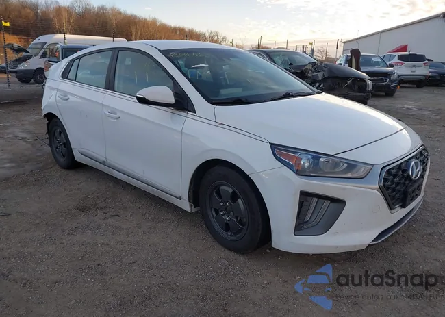 KMHC75LC8NU273484: 43947162