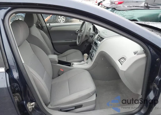 1G1ZB5E03CF276089: 43947186