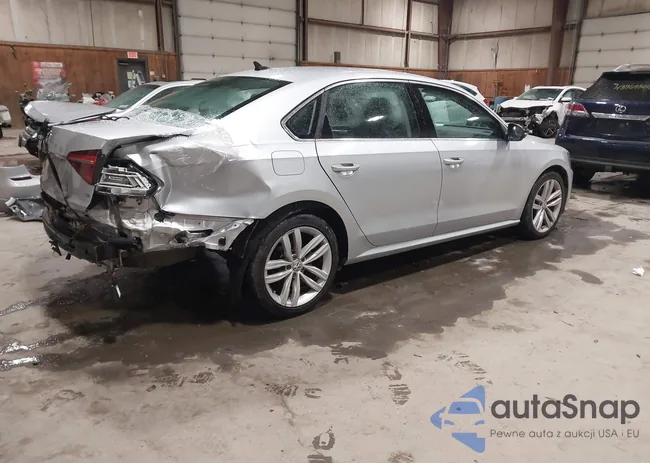 1VWBA7A3XJC001693: 43947201