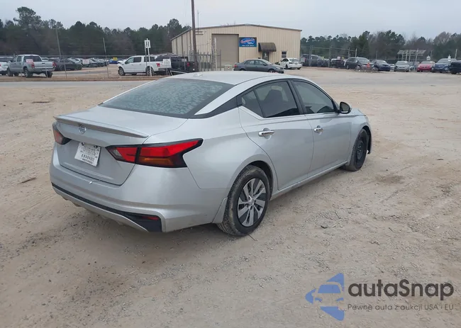 1N4BL4BV6LC175653: 43947211