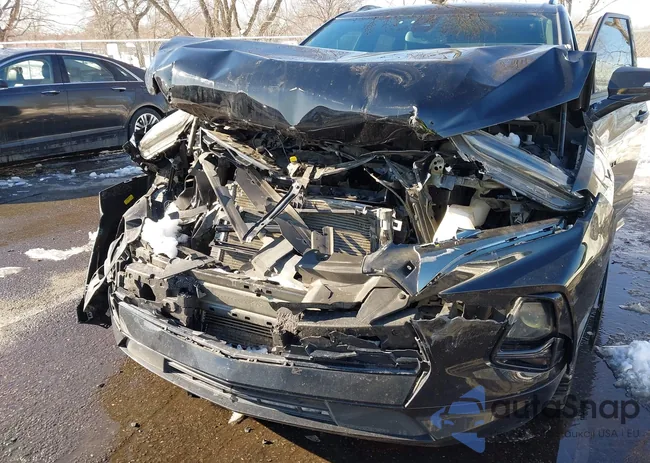 3GNKBKRS9NS222224: 43947338