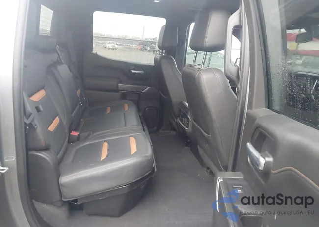 3GTP9EEL3MG380215: 43946382