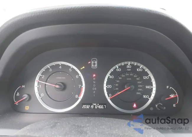 1HGCP2F7XBA022028: 43946399