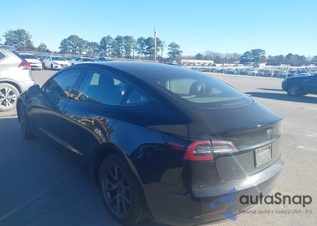 5YJ3E1EA1PF382136: 43946501