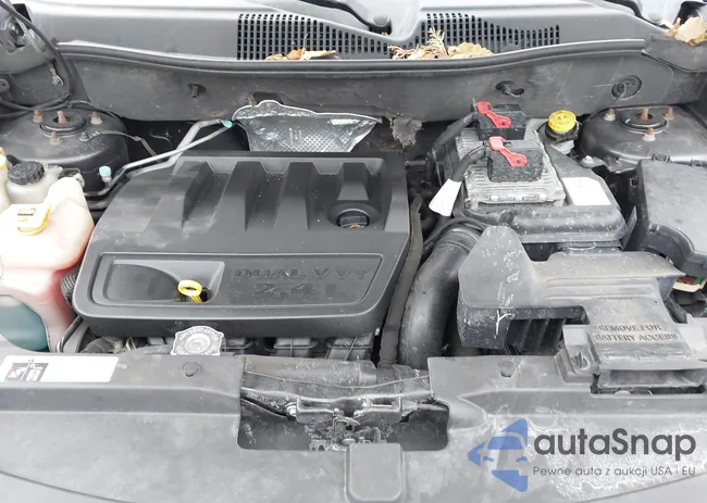 1C4NJDBB6GD511837: 43946558