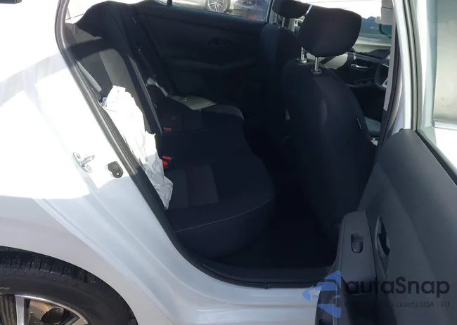 3N1AB8CV8RY366766: 43947878