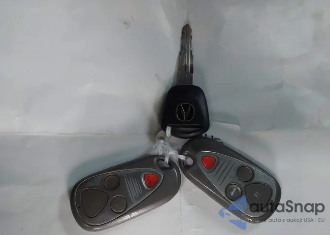 JH4CL96918C015789: 43947923