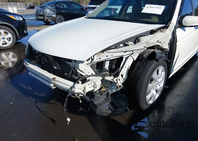 1HGCP3F87AA029726: 43947952