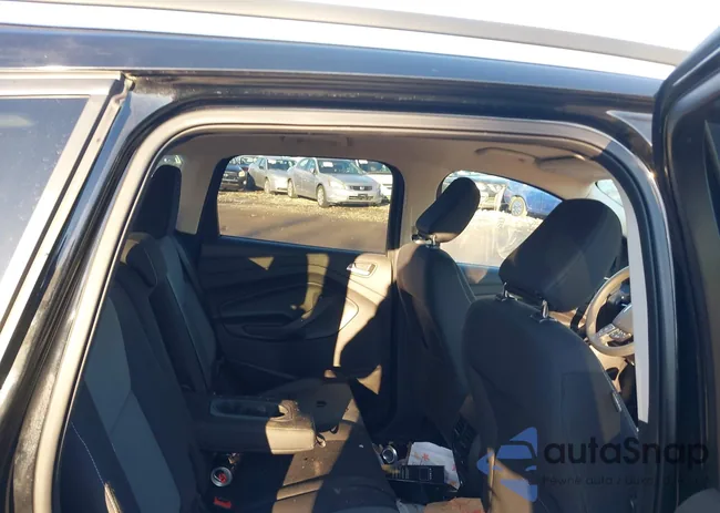 1FMCU9GDXJUC62404: 43947969