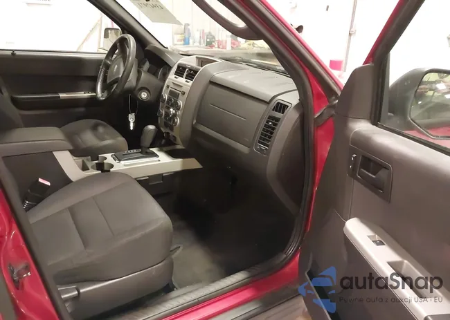 1FMCU0D74AKD38401: 43947971