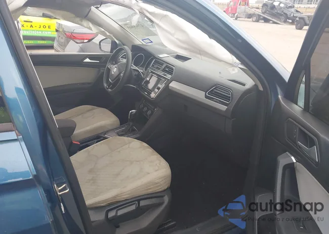 3VV1B7AX8KM126076: 43948005