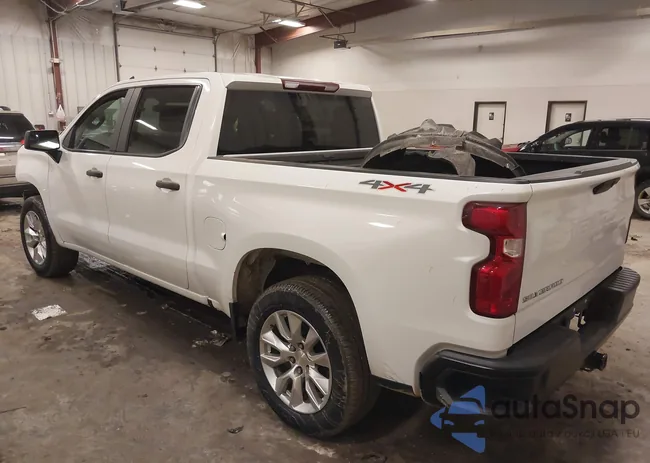 3GCUYAEF0MG336858: 43948013