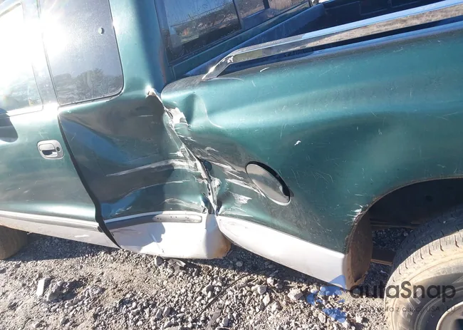 1B7GL22Y7WS525607: 43948050