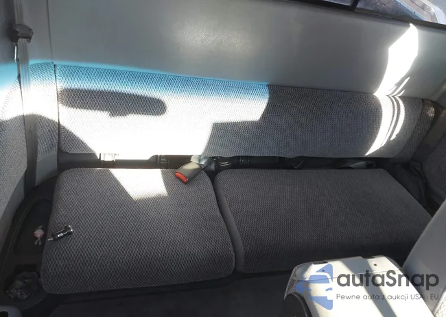 1B7GL22Y7WS525607: 43948050