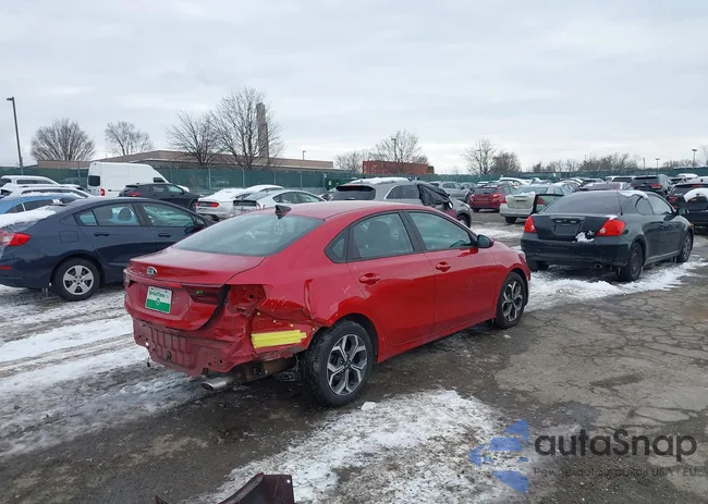 3KPF24AD8ME284259: 43948084