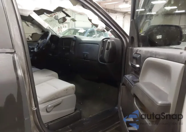 1GCVKPEC2HZ145379: 43948172