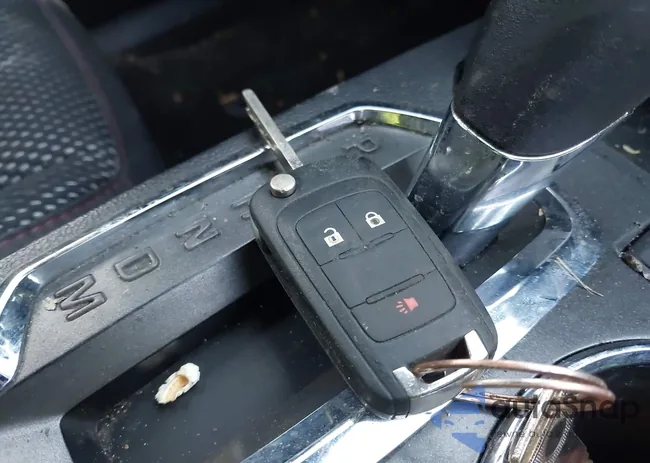 2GNFLEEK0H6153707: 43948181