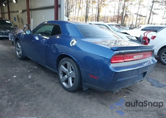 2B3LJ54T19H588447: 43948217