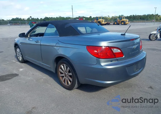 1C3BC5ED2AN156218: 43948231