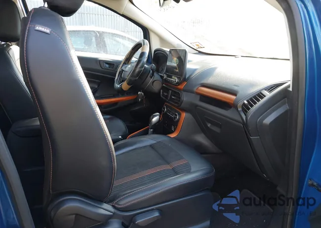 MAJ6P1CLXJC231141: 43948253