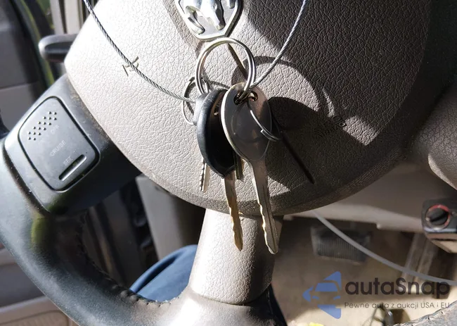 3D7KU28C74G234943: 43948335