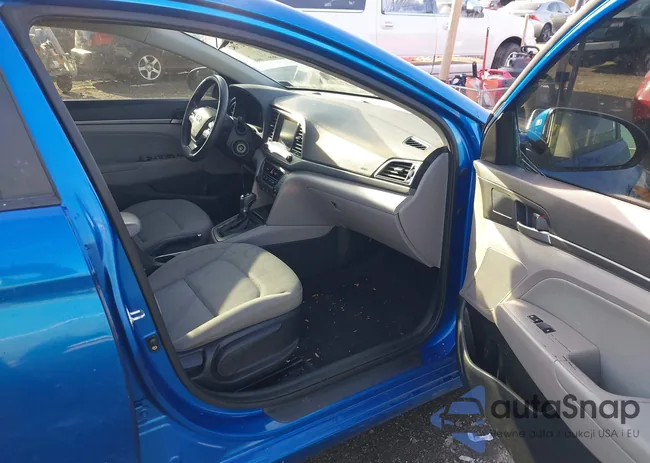 KMHD84LF3HU422488: 43947367