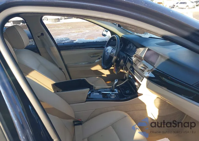 WBAXH5C51CDW07689: 43947409