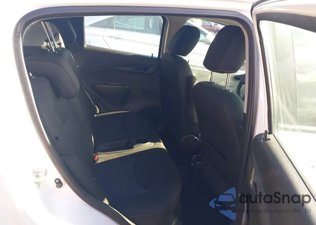 KL8CB6SA0LC452817: 43947558