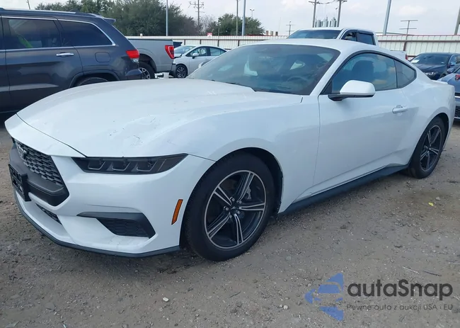 1FA6P8TH8S5120842: 43947605